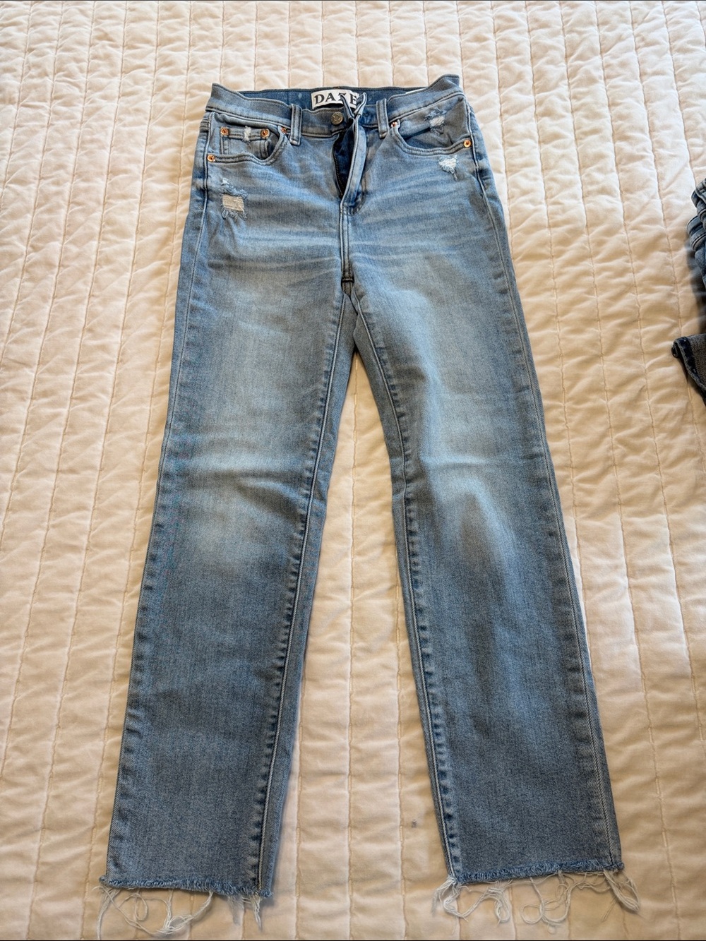 DAZE Light Blue Straight-Leg Women’s Jeans